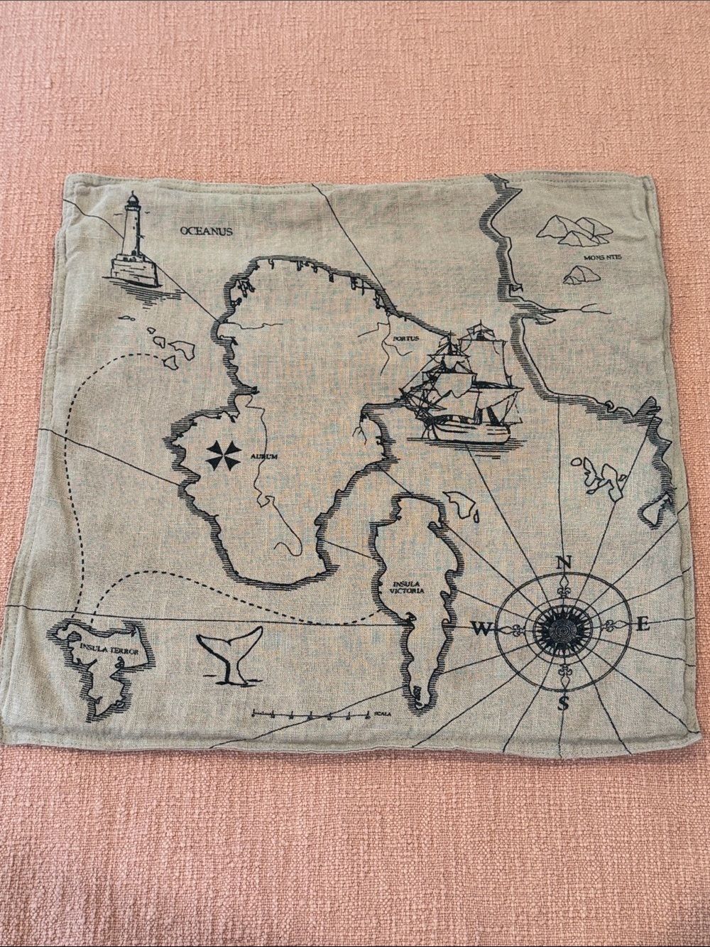 Vintage-style map Accent Pillow - cushion Cover